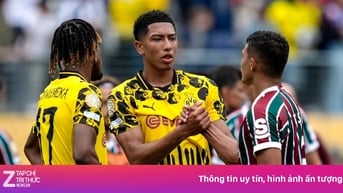 Chênh lệch khó tin giữa Thiago Silva và cầu thủ Dortmund