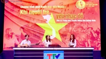 Những nhà báo "mang vàng" về Đất mỏ
