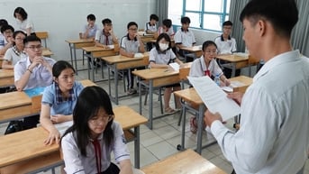 Luật Nhà giáo không chỉ ghi nhận về thu nhập mà còn là trách nhiệm