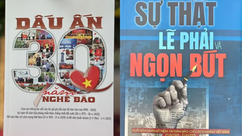 Hai nhà báo kể chuyện nghề báo