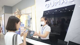 Kinh tế số tăng tốc nhờ thanh toán không tiền mặt
