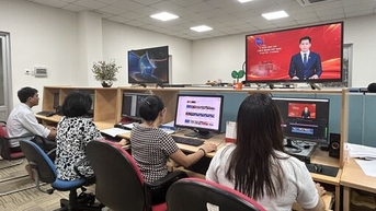 Montage Profession - នៅពេលដែលបំណែកបង្កើតរឿង