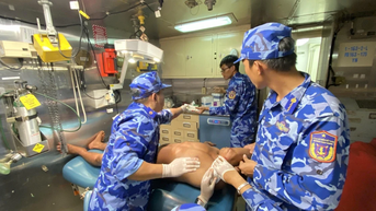 Cảnh sát biển Vùng 3 cấp cứu kịp thời ngư dân bị nạn trên biển