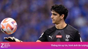 'Người nhện' Morocco khiến Real Madrid mất điểm