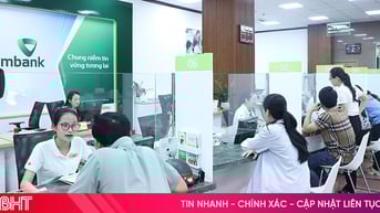 Lãi suất huy động thấp, tiền gửi dân cư vẫn tiếp tục tăng