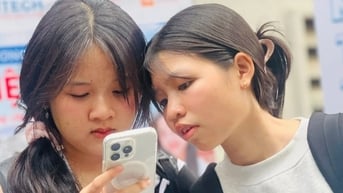 Loạt trường "hot" công bố tuyển sinh, có trường từ chối thẳng quy đổi IELTS