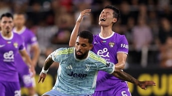 FIFA Club World Cup chẳng khác gì bóng đá thập niên 1990