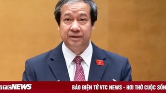ĐBQH 'chê' cấm dạy thêm chưa hiệu quả, Bộ trưởng GD&ĐT nói 'kết luận hơi sớm'