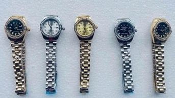 450 đồng hồ Rolex giả bị thu giữ