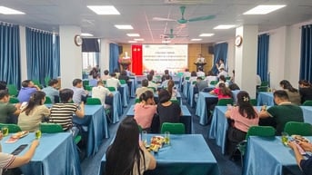 Bệnh viện Mắt Hải Phòng khám mắt tri ân đội ngũ nhà báo nhân Kỷ niệm 100 năm Ngày Báo chí Cách mạng Việt Nam