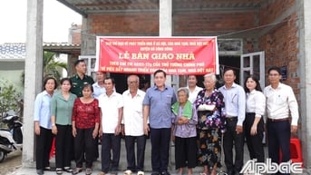 Huyện Gò Công Đông: Nỗ lực xóa nhà tạm, nhà dột nát