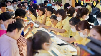 Giá vàng chiều nay 2/6/2025: Giá vàng trong nước giảm dù thế giới tăng mạnh