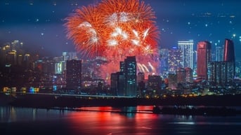 Mê mẩn ngắm vũ điệu ánh sáng trên bầu trời sông Hàn