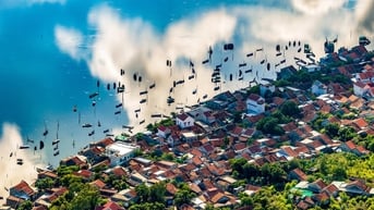 Ngắm Làng chài Chí Công ở Bình Thuận từ trên cao