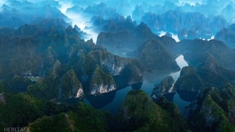 Ngắm vịnh Hạ Long từ trên cao