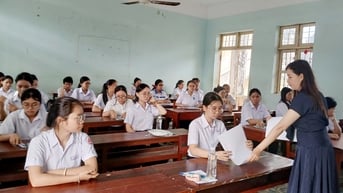 Ngày thi đầu tiên vào Trường THPT chuyên Lương Văn Chánh an toàn, đúng quy chế