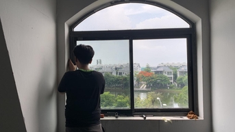Có nên dán phim cách nhiệt cho cửa kính không?