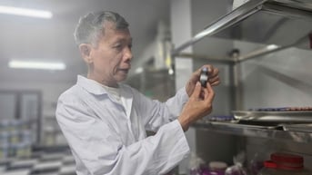 Điều 'không tưởng' ở nhà sáng chế làm việc khi 'vũ trụ đang ngủ'