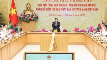 Thủ tướng yêu cầu xây dựng Nghị quyết của Chính phủ liên quan việc đặt hàng với báo chí