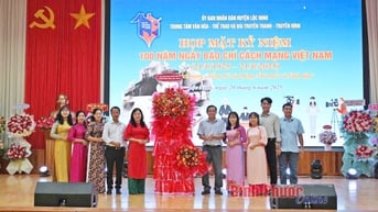 Lộc Ninh họp mặt kỷ niệm 100 năm Ngày Báo chí cách mạng Việt Nam