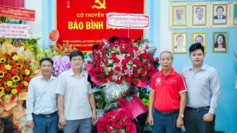 Các cơ quan chúc mừng Báo Bình Dương nhân Kỷ niệm 100 năm Ngày Báo chí Cách mạng Việt Nam