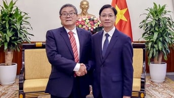 Thứ trưởng Ngoại giao Ngô Lê Văn tiếp Đoàn đại biểu Ủy ban Tư vấn Chính sách Ngoại giao Trung Quốc