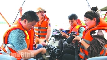 Vượt hiểm nguy, giữ vững ngọn lửa nghề