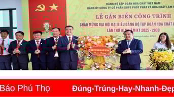 Supe Lâm Thao gắn biển công trình Trung tâm bán hàng và khởi công dự án đầu tư xây dựng dây chuyền sản xuất SOP