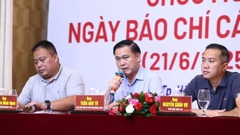Tuyển nữ Việt Nam tính kỹ việc nhập tịch, bóng đá Việt có thể sáp nhập đội bóng