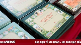 'Lược sử nước Việt bằng tranh' ra ấn bản tiếng Nhật