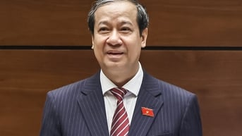 'Cấm giáo viên dạy thêm học sinh chính khóa để minh bạch, tránh lợi ích chen vào'