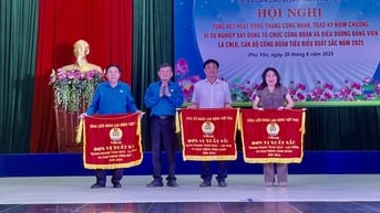 Khen thưởng 22 tập thể, 53 cá nhân