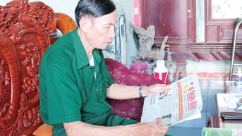 KỶ NIỆM 100 NĂM NGÀY BÁO CHÍ CÁCH MẠNG VIỆT NAM (21/6/1925 - 21/6/2025): Trang báo chở nếp quê đi qua năm tháng