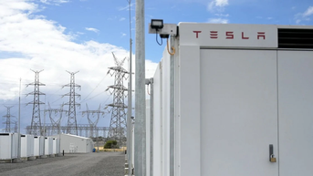 Tesla xây trạm lưu trữ năng lượng lưới điện đầu tiên tại Trung Quốc