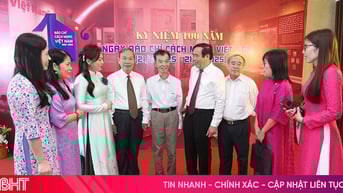 Một mùa kỷ niệm, muôn điều gửi trao