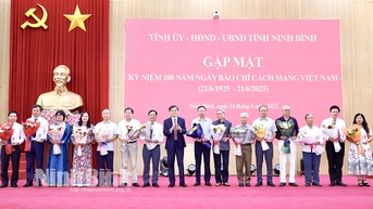 Kỷ niệm những ngày làm báo
