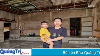 Kiệt quệ vì con thơ mắc bệnh hiểm nghèo