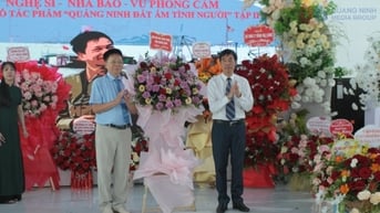 Ra mắt cuốn sách "Quảng Ninh đất ấm tình người"