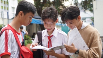Lang Son ប្រកាស​ពិន្ទុ​ប្រឡង​ចូល​ថ្នាក់​ទី​១០ និង​ពិន្ទុ​ចូល​រៀន​សម្រាប់​សាលា​ឯកទេស។