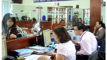 Thủ tướng yêu cầu đẩy nhanh giải quyết chính sách, chế độ cho cán bộ, viên chức... khi sắp xếp bộ máy