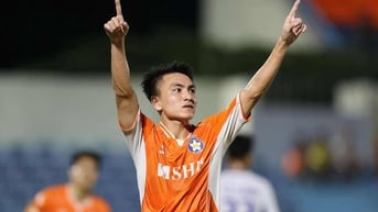 Đà Nẵng đấu play-off với Bình Phước: Công Phượng so tài Bùi Tiến Dũng khi nào?