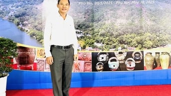 Tình đất, tình người qua trang sách