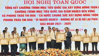 Xây dựng nông thôn xanh, sạch, đẹp, an toàn, bảo đảm an sinh xã hội, giảm nghèo bền vững
