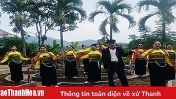 Người cao tuổi giữ gìn bản sắc văn hóa truyền thống