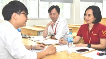 Thí sinh diện “tinh hoa” được ĐH Bách khoa phỏng vấn ra sao?