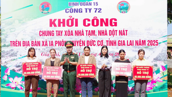 Binh đoàn 15 xây dựng thế trận lòng dân trên biên giới