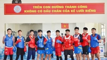 Chế độ đãi ngộ huấn luyện viên, vận động viên: Chờ một “cú hích”