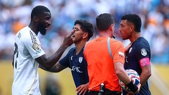 ហេតុការណ៍​នេះ​ធ្វើ​ឱ្យ Real Madrid ខឹង​ខ្លាំង FIFA បើក​ការ​ស៊ើបអង្កេត