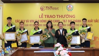T&T GROUP TRAO THƯỞNG HƠN 1,2 TỶ ĐỒNG CHO CLB BÓNG BÀN CAND-T&T SAU GIẢI VÔ ĐỊCH BÓNG BÀN QUỐC GIA 2025