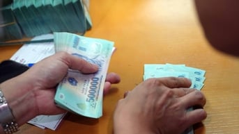 Lãnh đạo doanh nghiệp bất động sản ồ ạt bán cổ phiếu